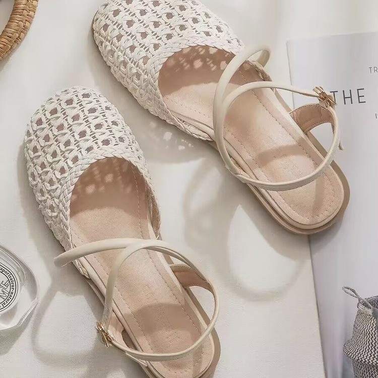 French-style Closed-toe Sandal - огляд і ціна French Street Fashion