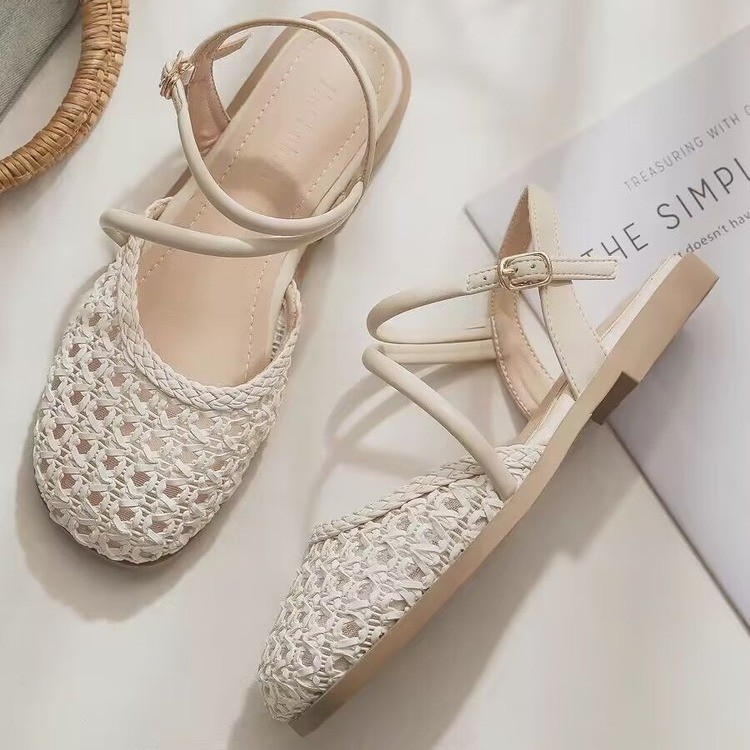 French-style Closed-toe Sandal - огляд і ціна French Street Fashion