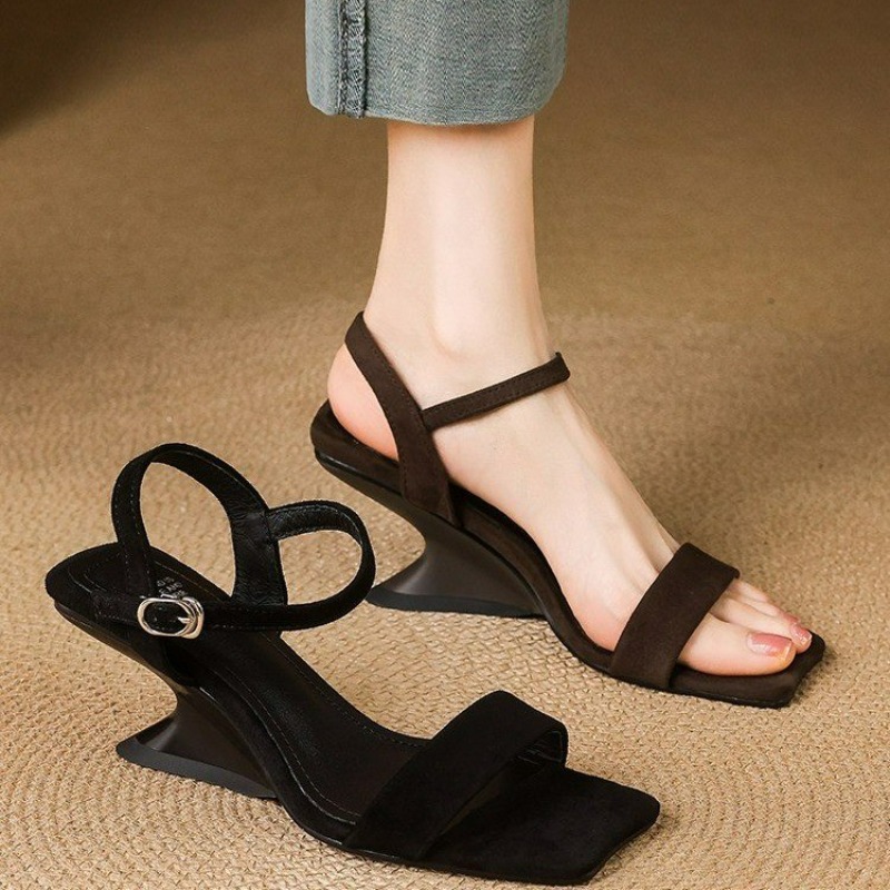 French Strap Sandals Women Sum - огляд і ціна French Street Fashion